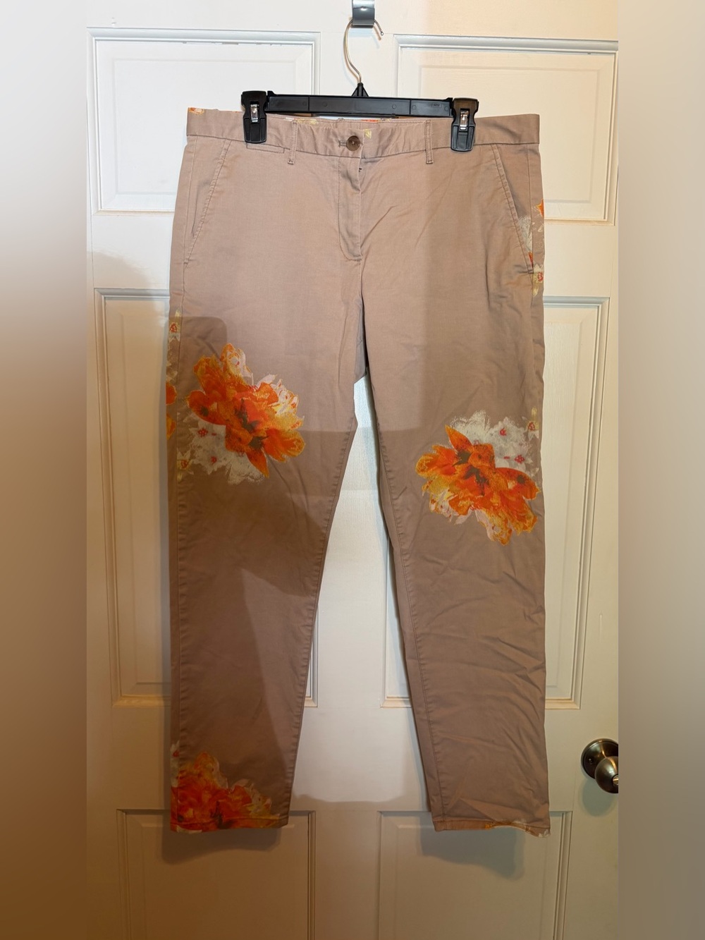 Gap Khaki Pants Broken-In Straight - 12 Floral